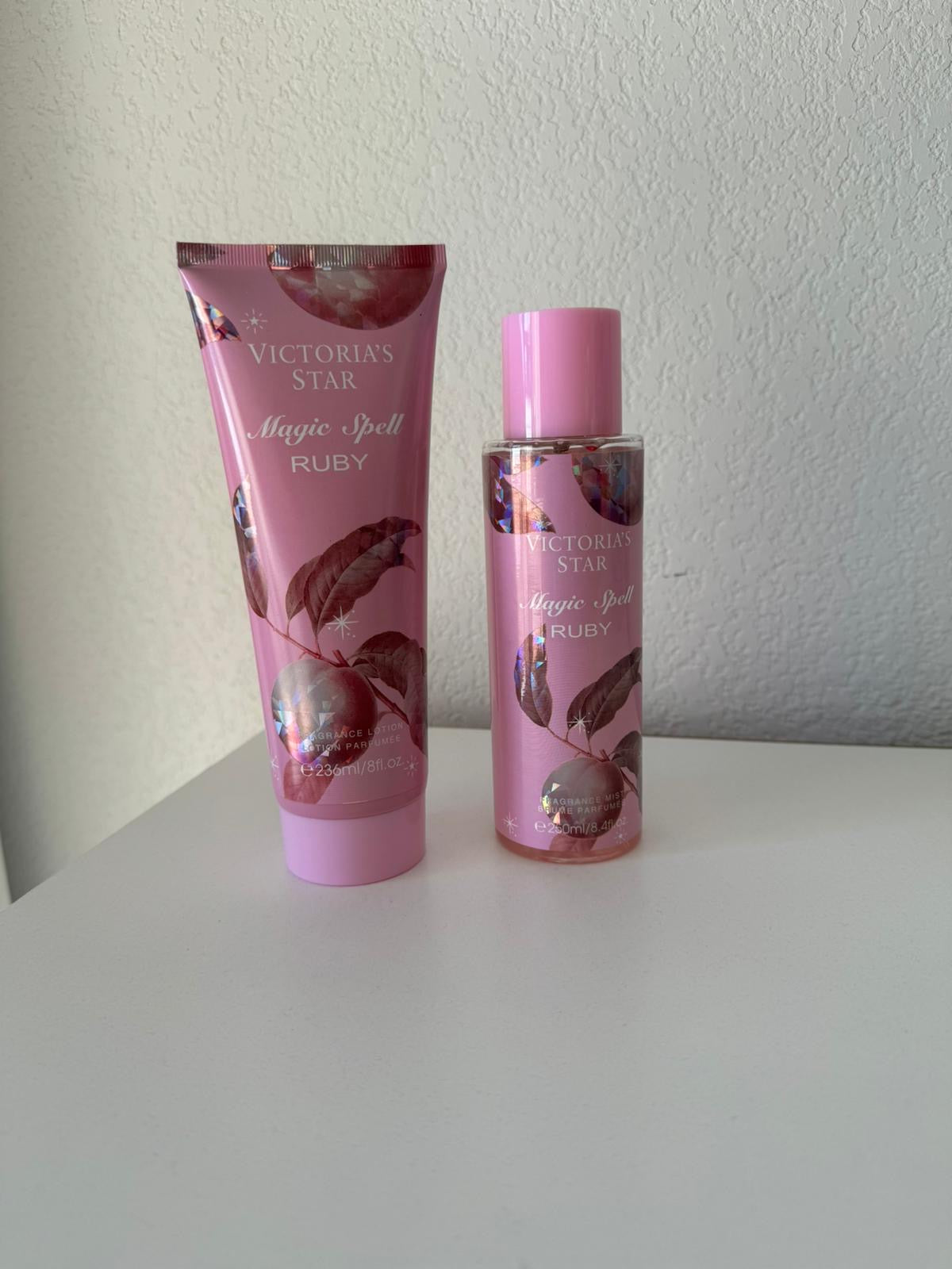Coffret Brume & Crème corporelle Victoria's STAR - Magic Spell RUBY